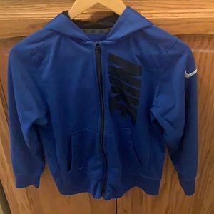 Youth Nike Hooded Zip-up Sweatshirt. Youth Large.